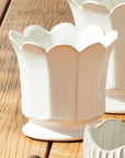 Maline Footed Pot