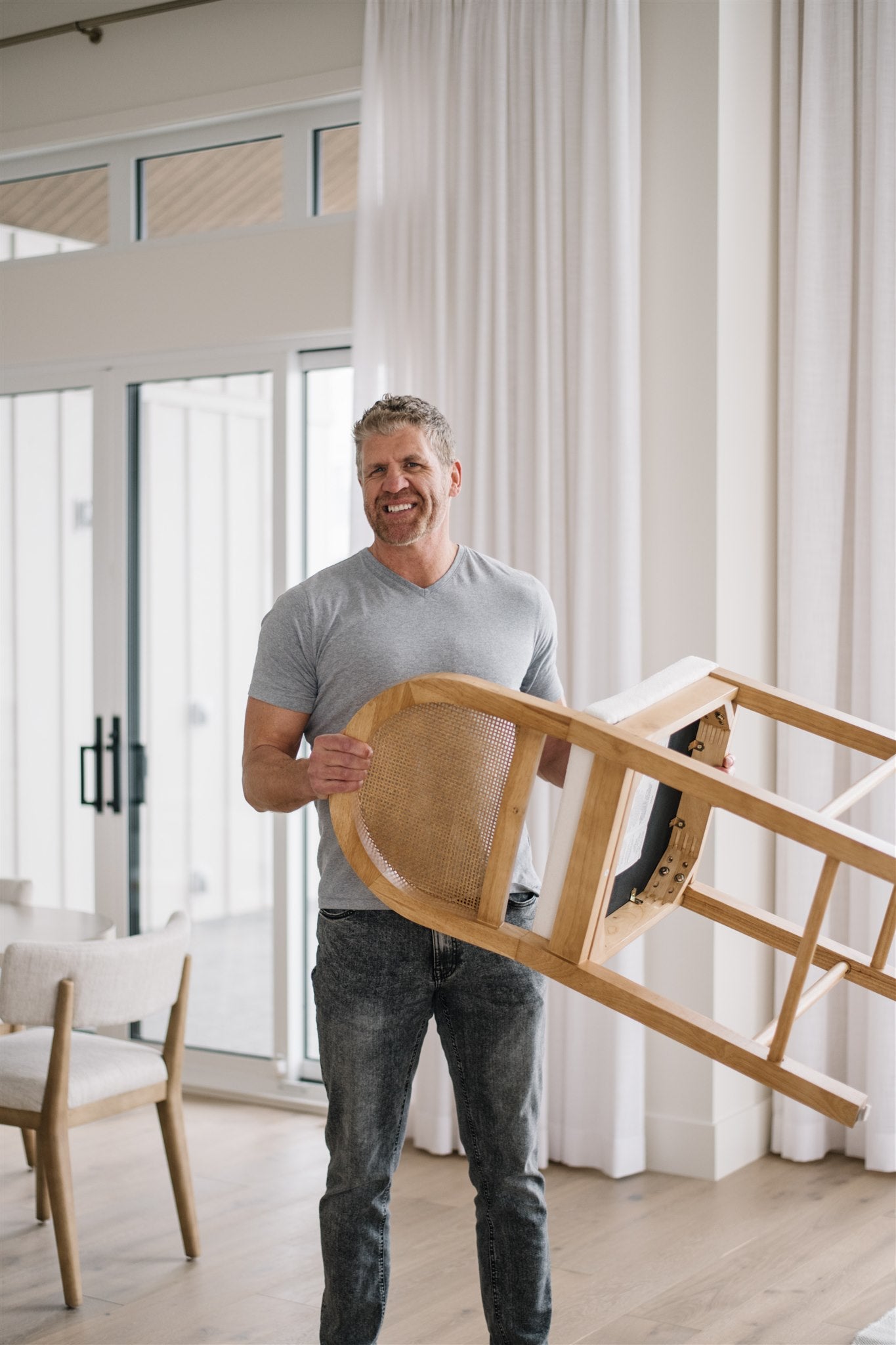 Man-moving-furniture