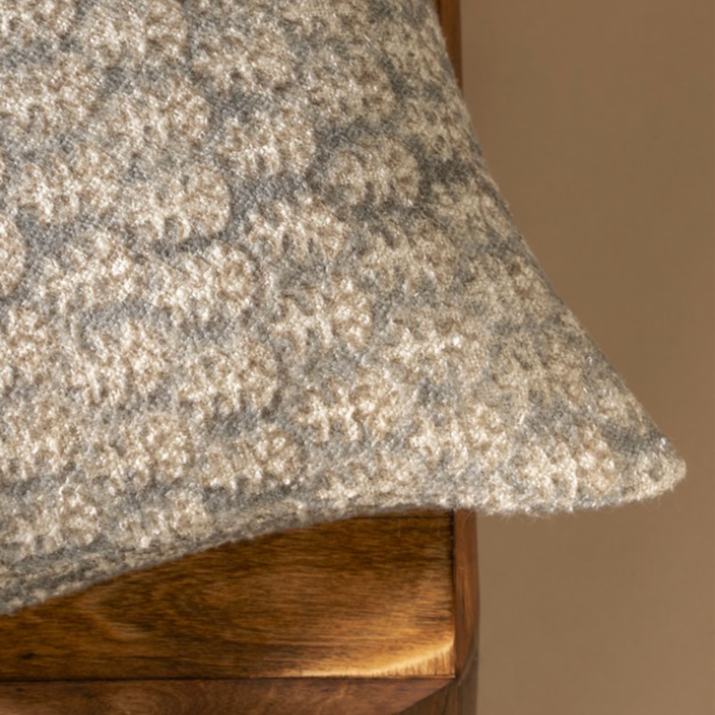 Anala Pillow