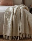 Candar Boucle Throw