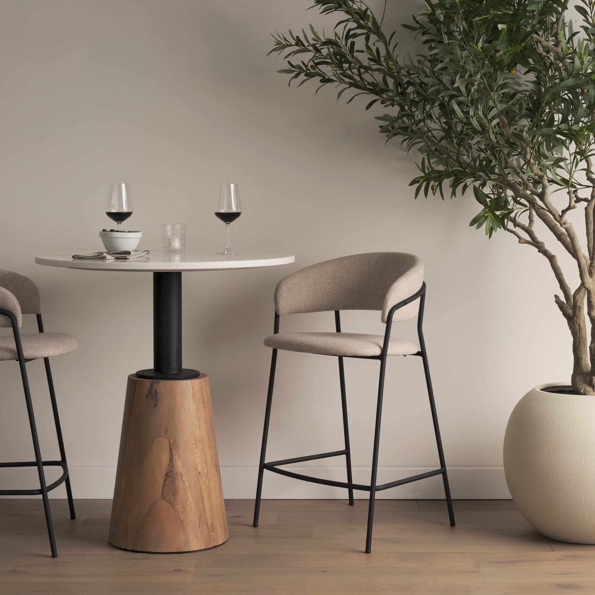 Carolyn Stool