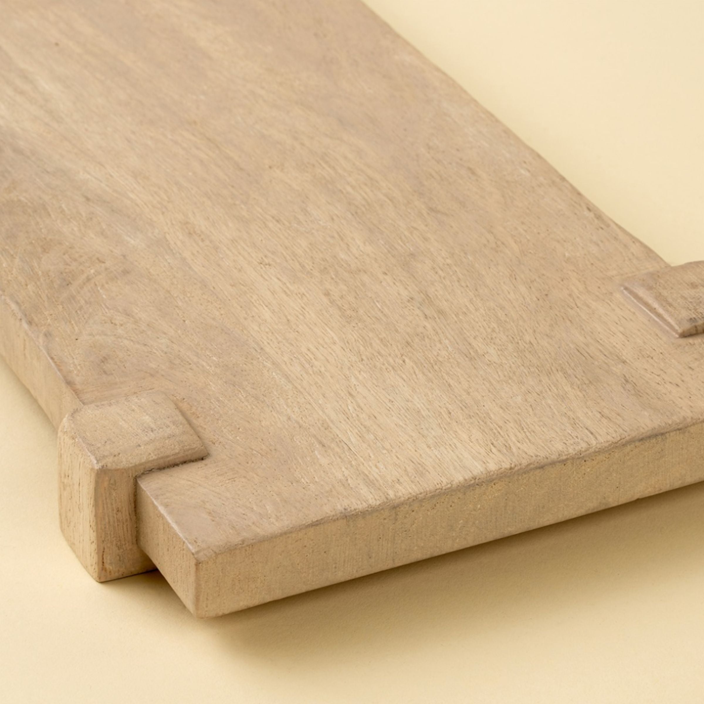 Drift Pedestal Tray