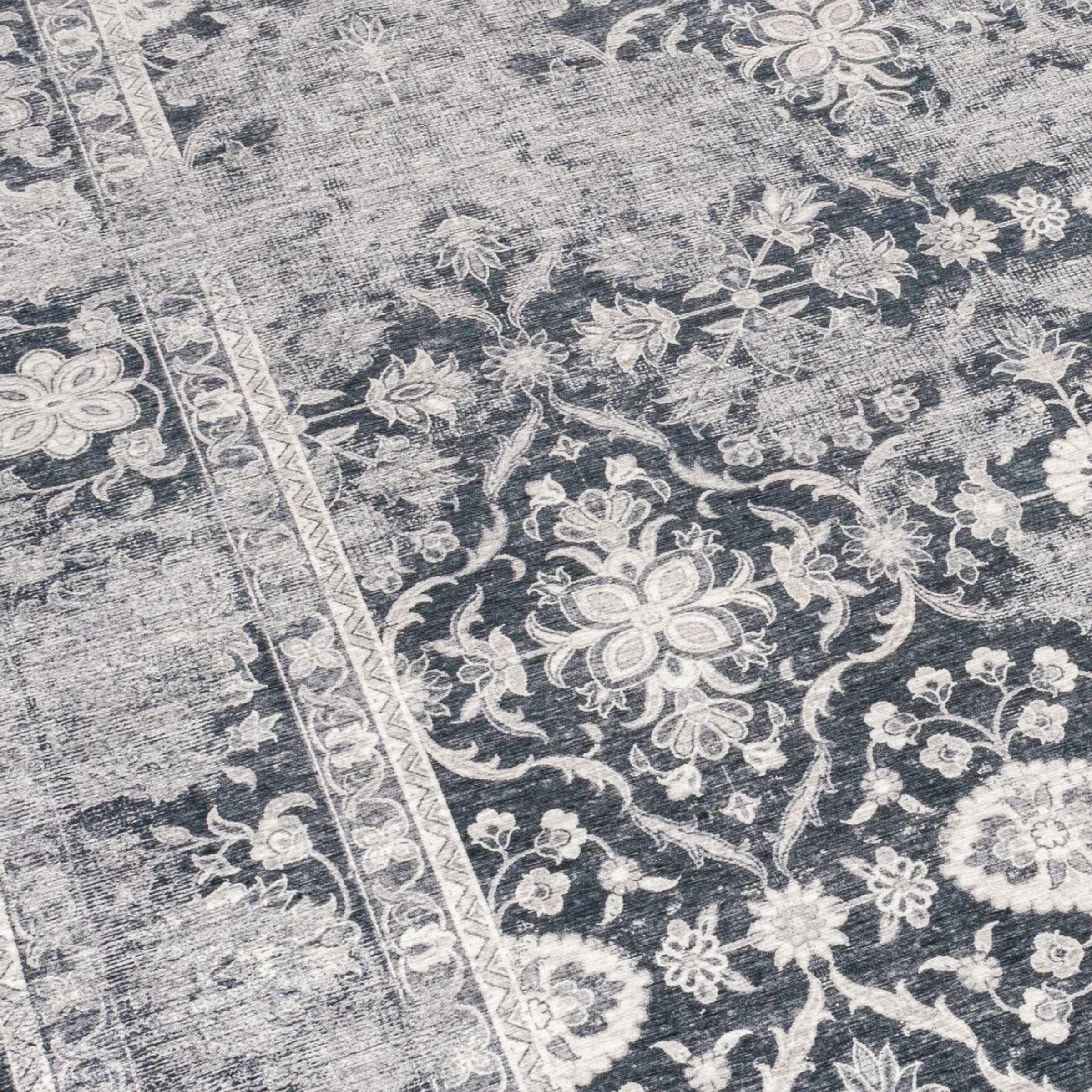 Noor Vintage Rug | Dark Charcoal