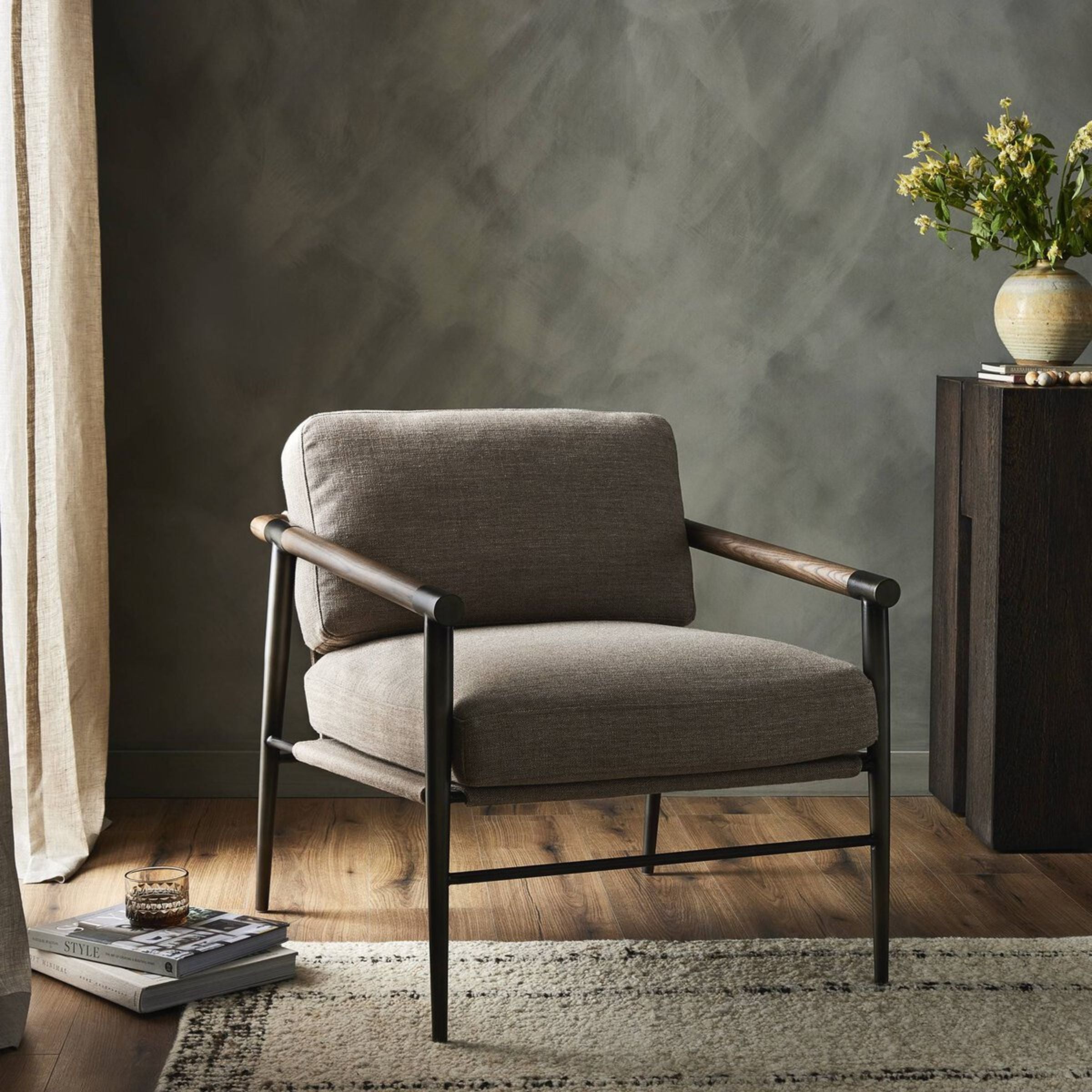 Rowen Accent Chair