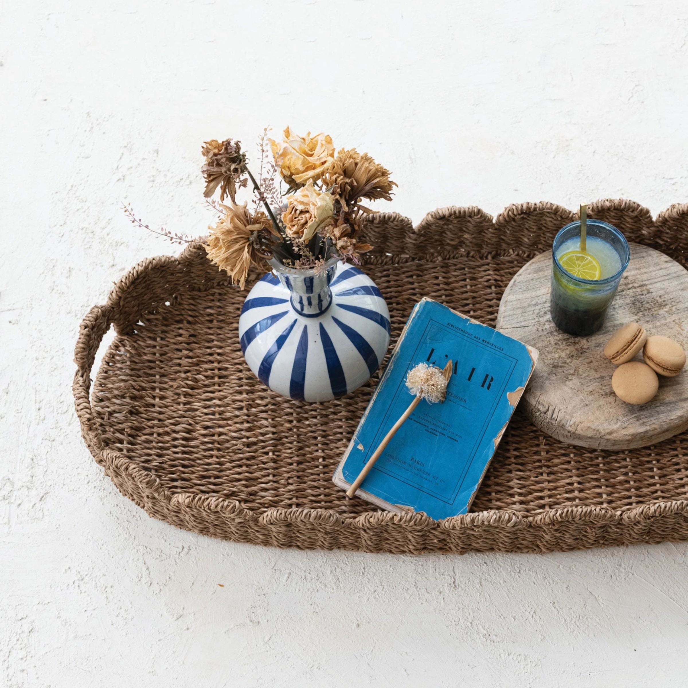Hand-Woven Bankuan Scalloped Tray