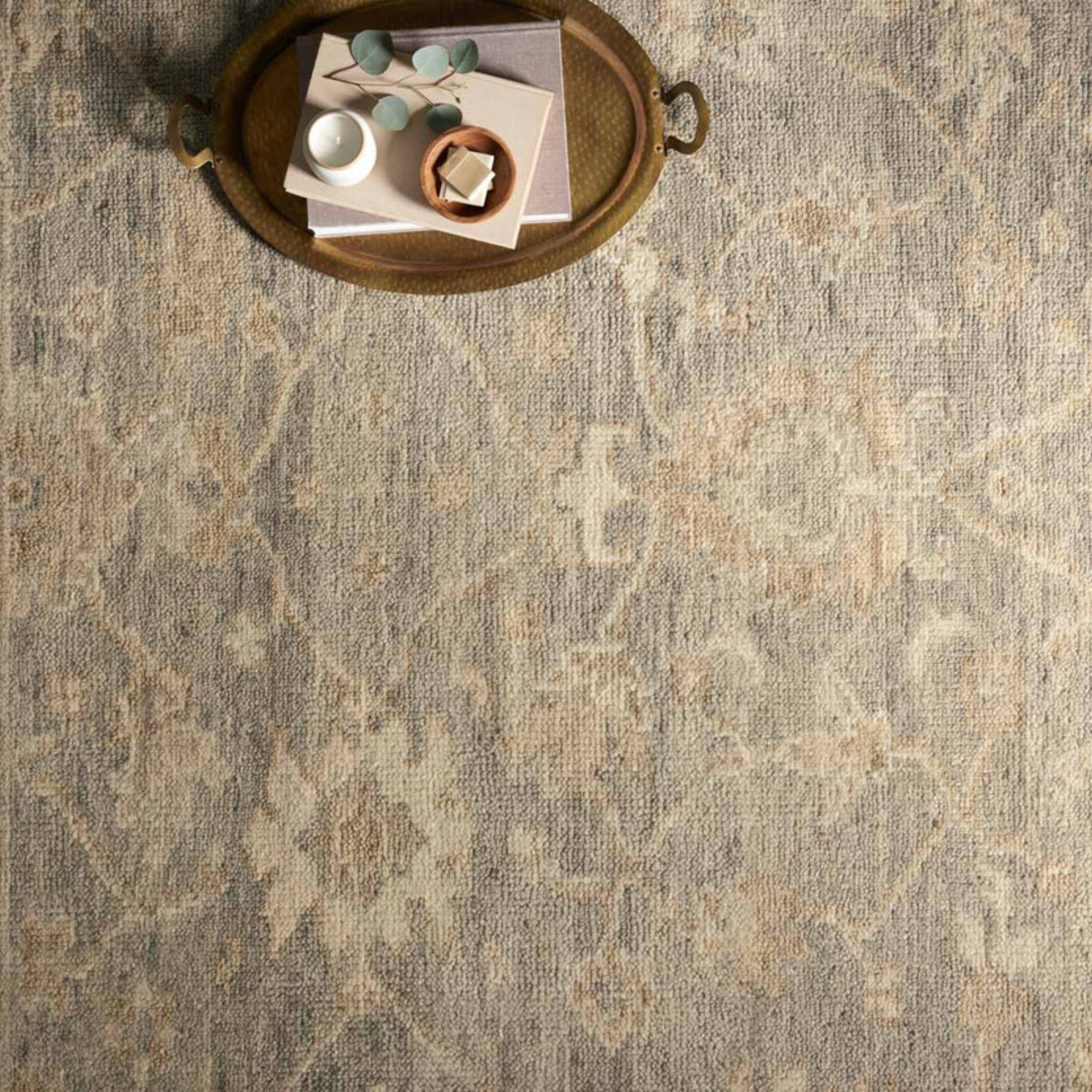 Helena Rug | Silver/Ivory