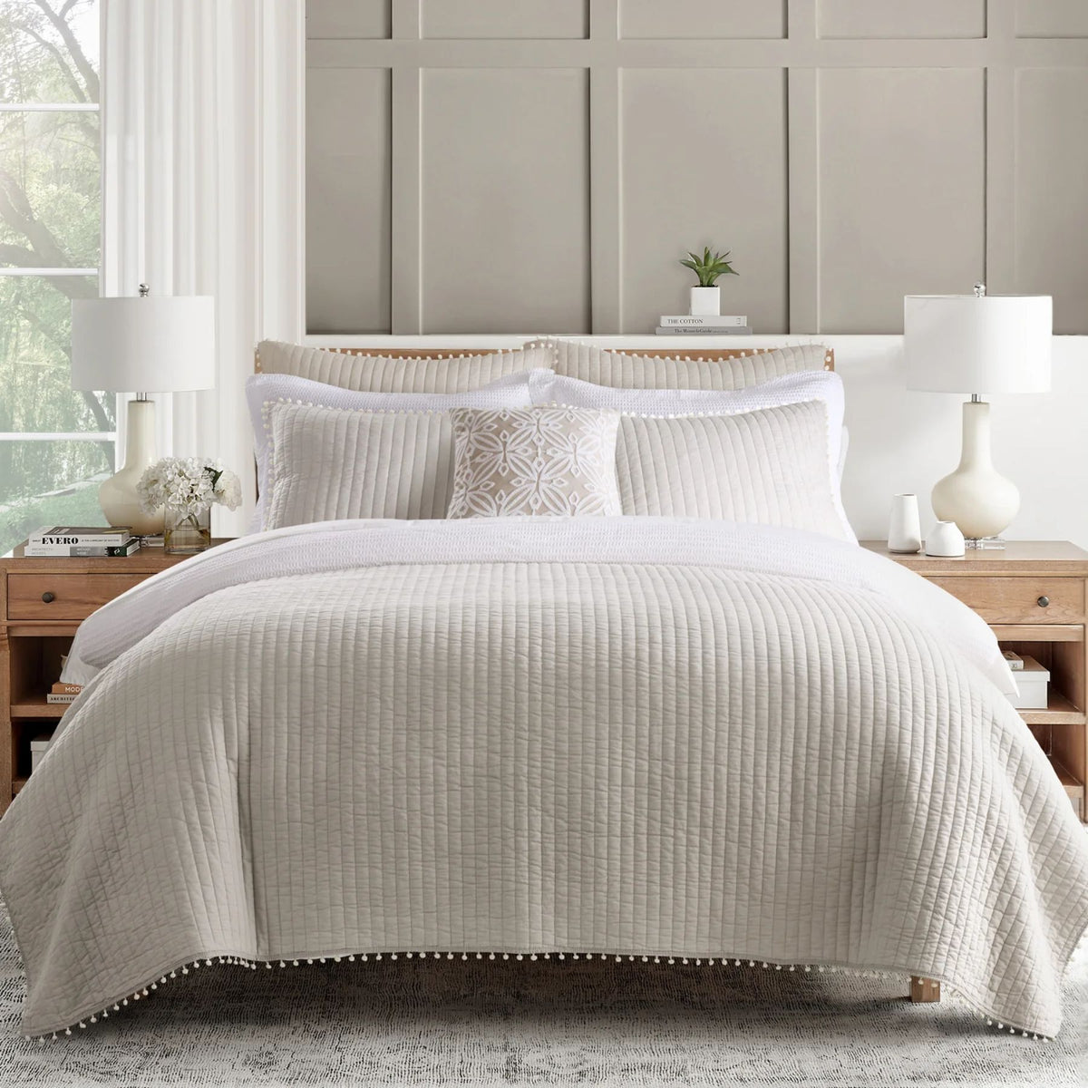 Pom Pom Quilt Set