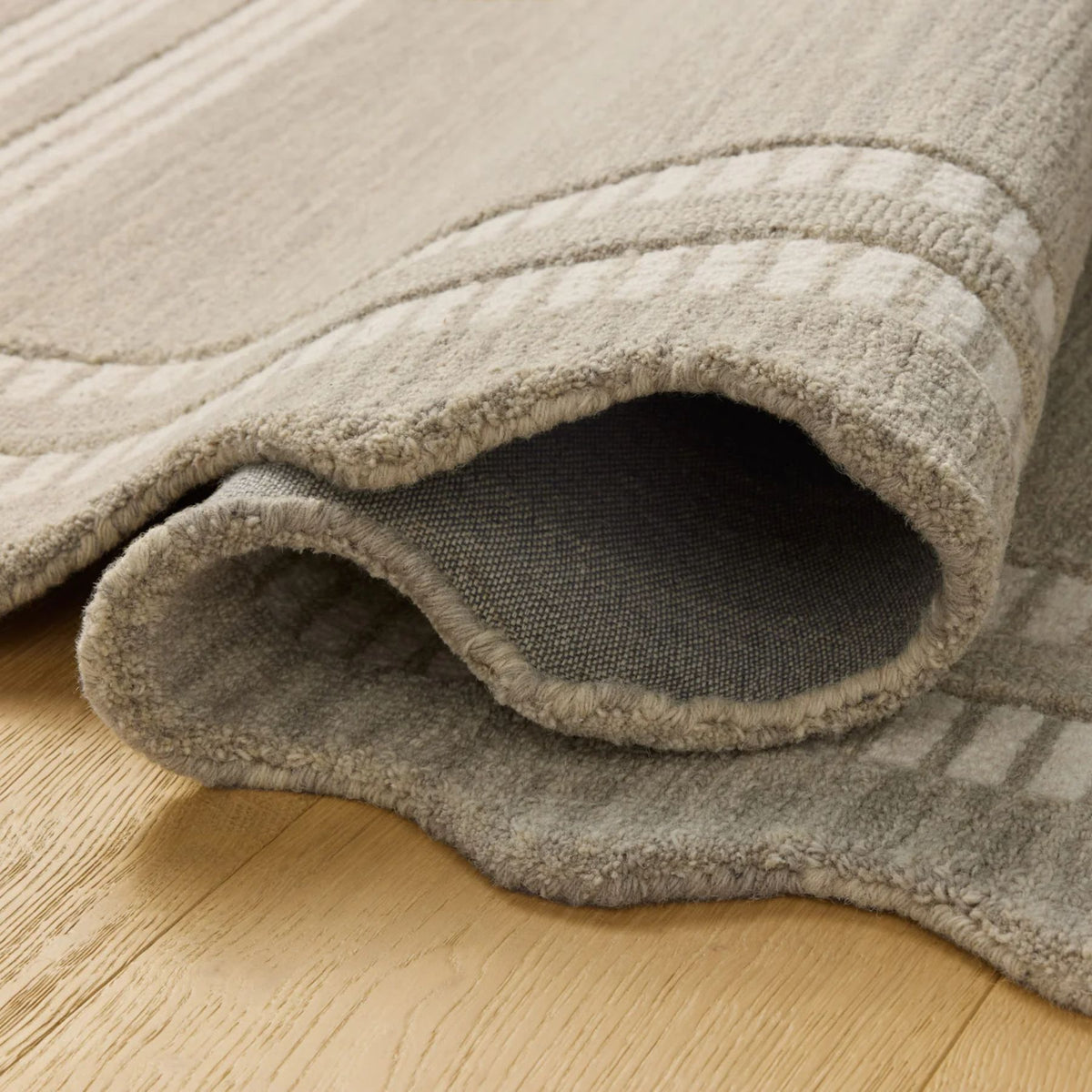 Loloi Scottie Rug | Fog/Ivory