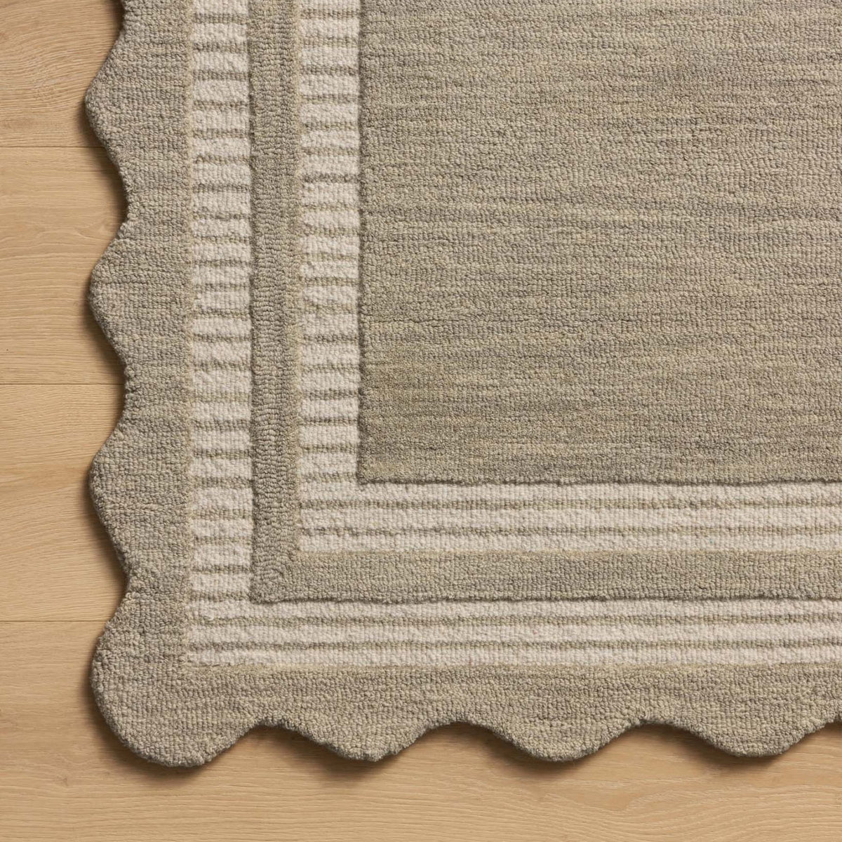 Loloi Scottie Rug | Fog/Ivory