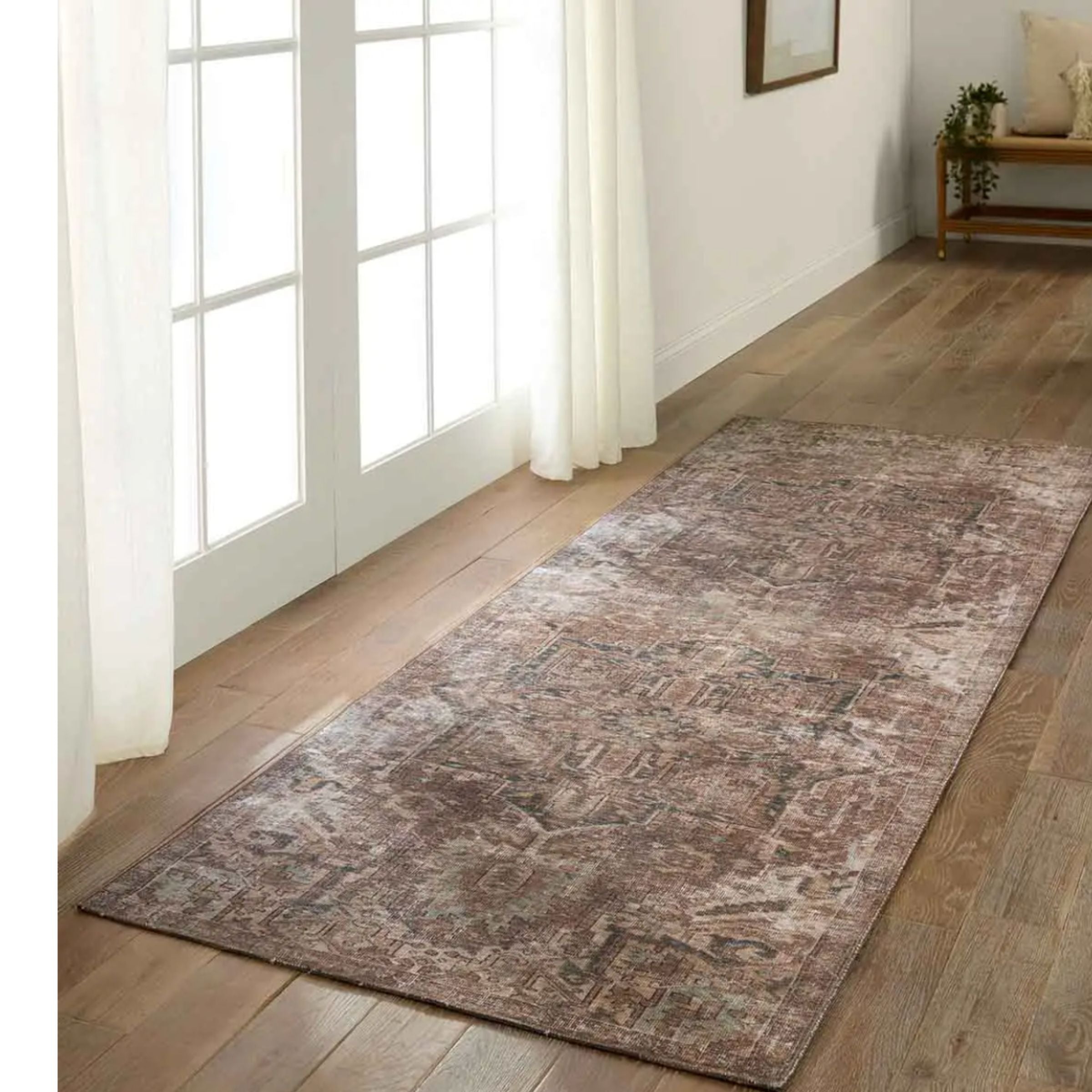 Minita Hold Rug | Tan/Brown