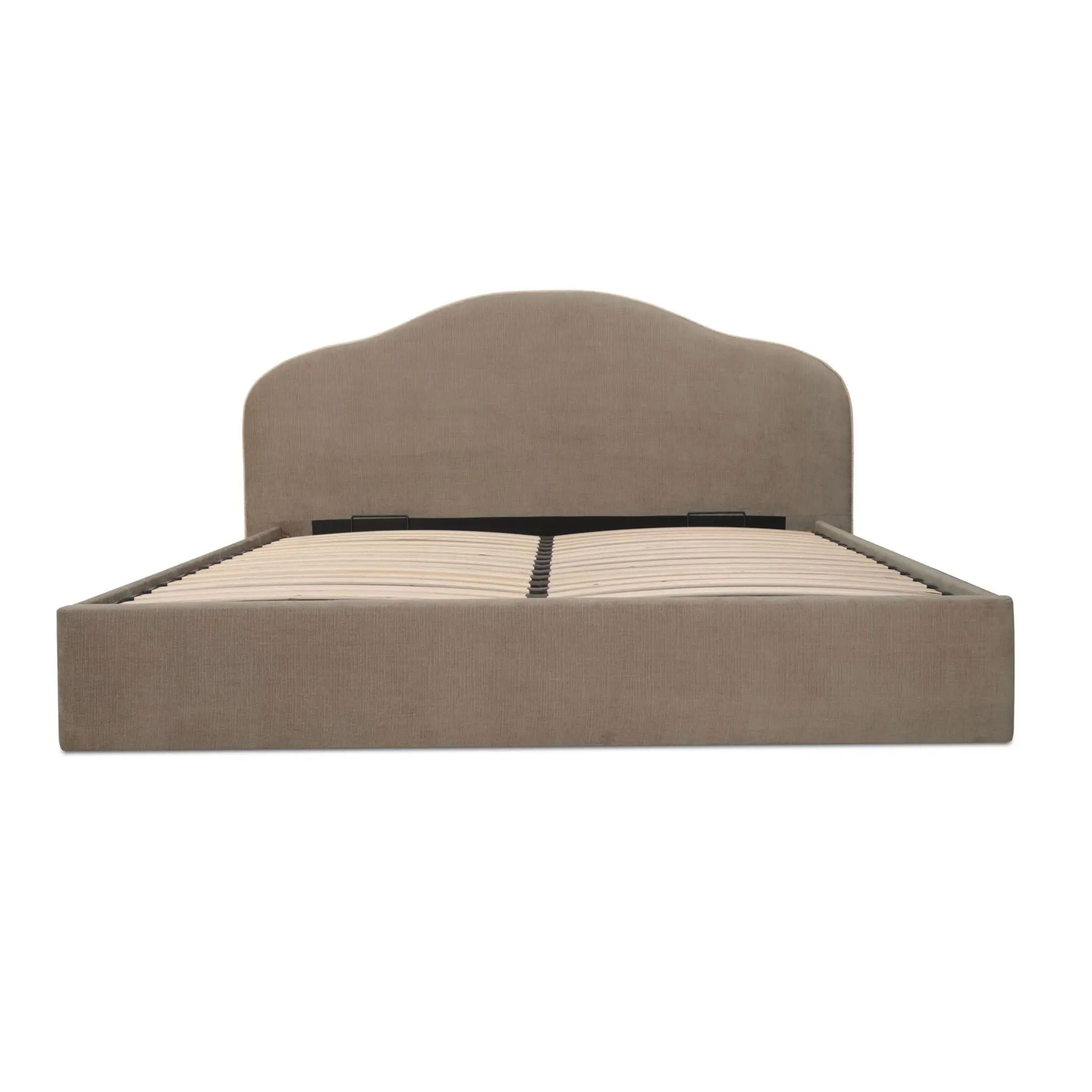 Maggie Bed