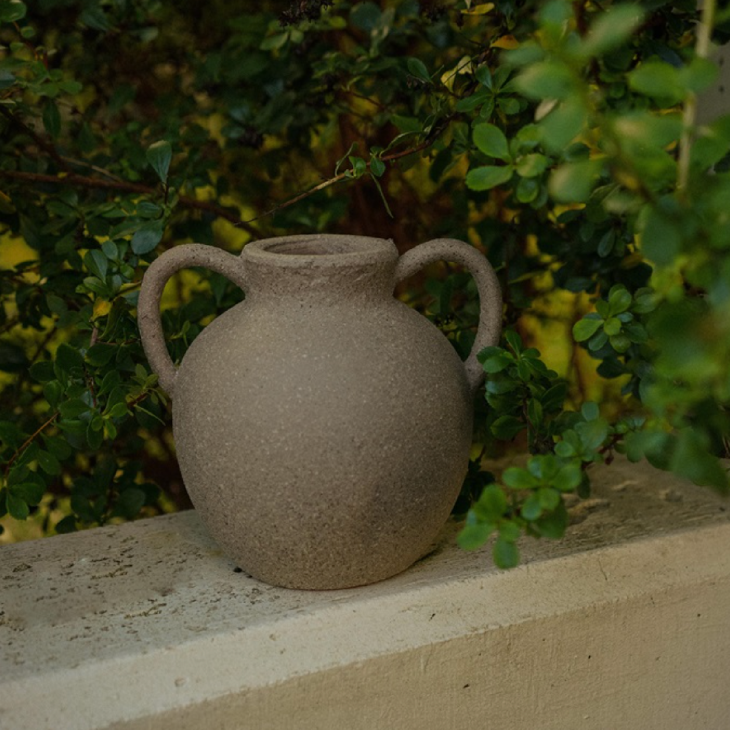 Sandstorm Amphora Vase
