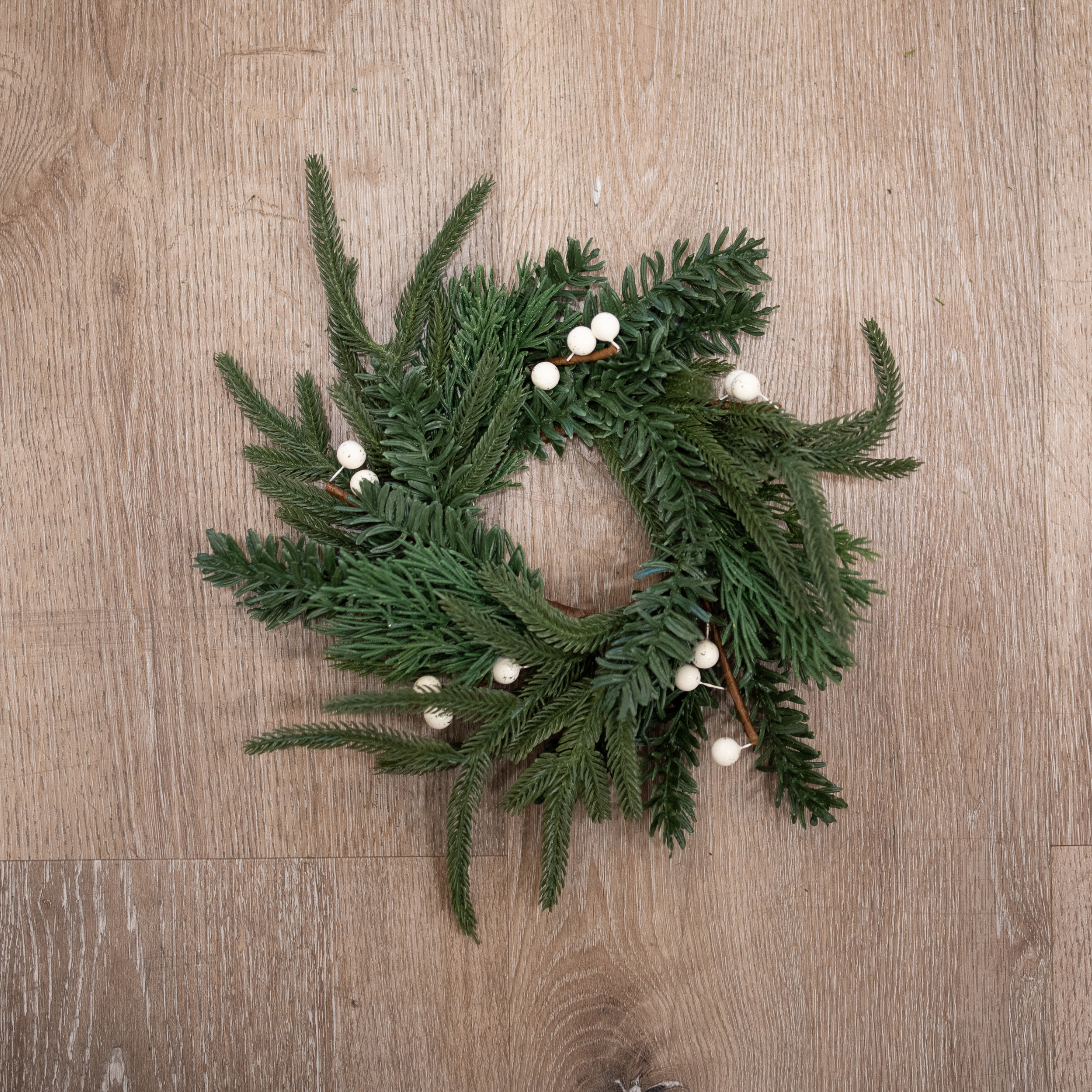 White Berry Evergreen Wreath 10&quot;