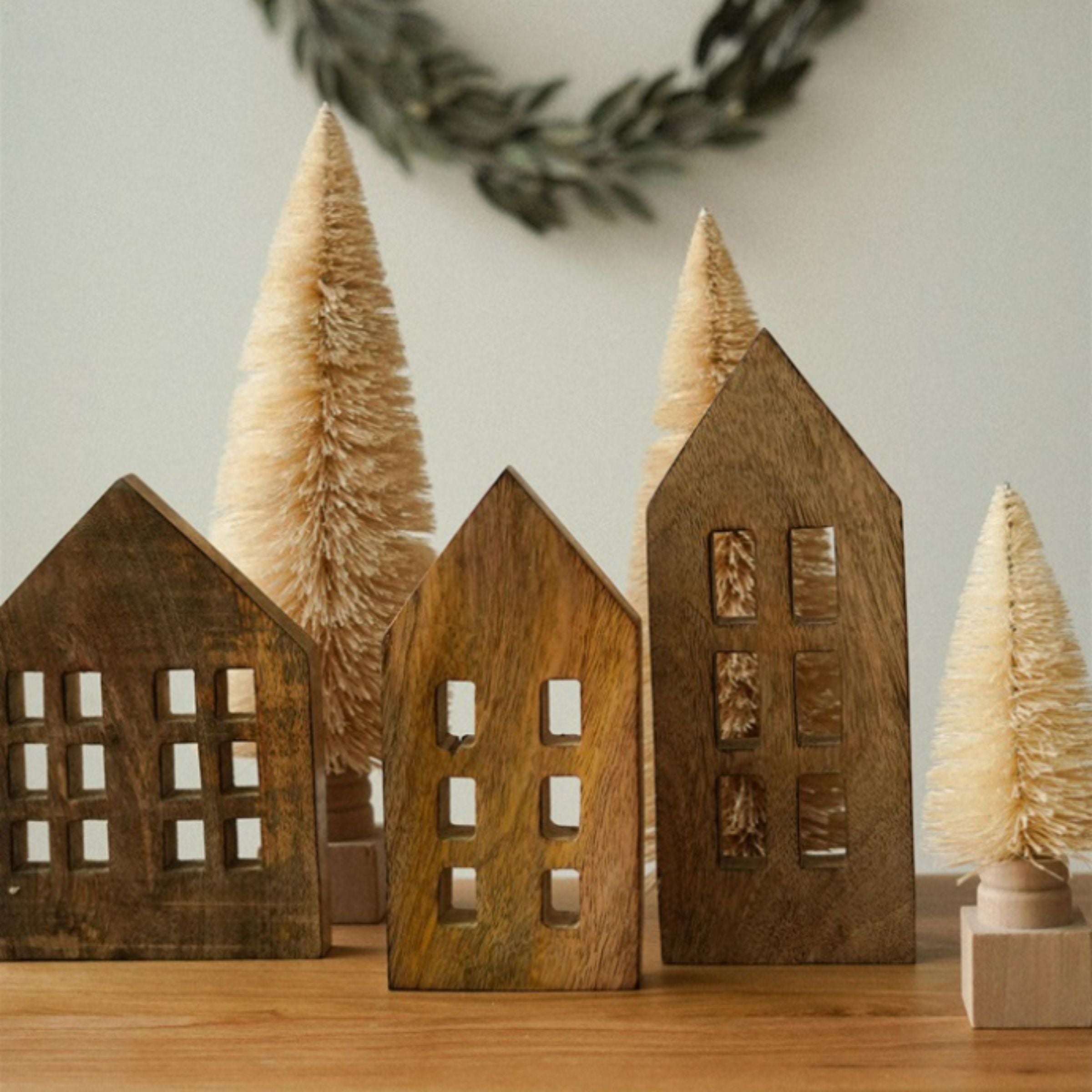Wooden Winter House Set