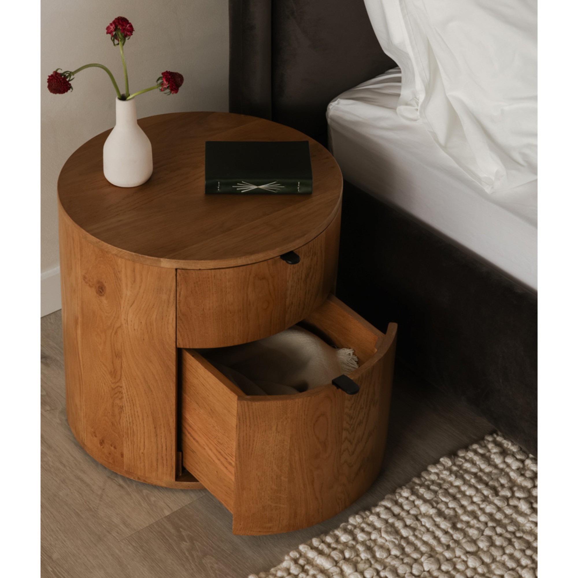 Theodore Nightstand